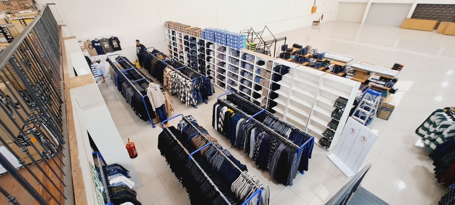 To Let commercial Property for Rent in Chantecler Western Cape